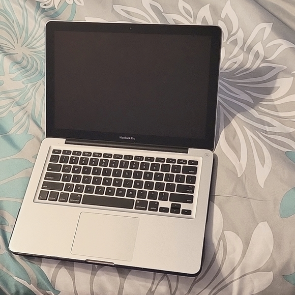 MacBook Pro 13